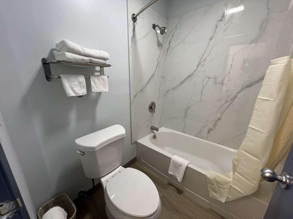 Quality Inn Madison - Huntsville Номер фото